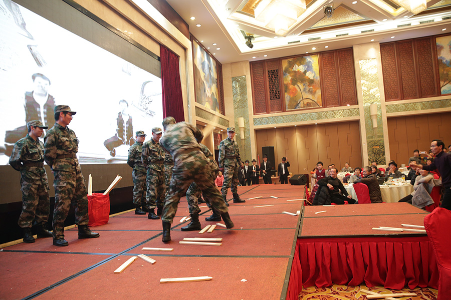 2017科恩人，新起點(diǎn)、新高度主題年會(huì)